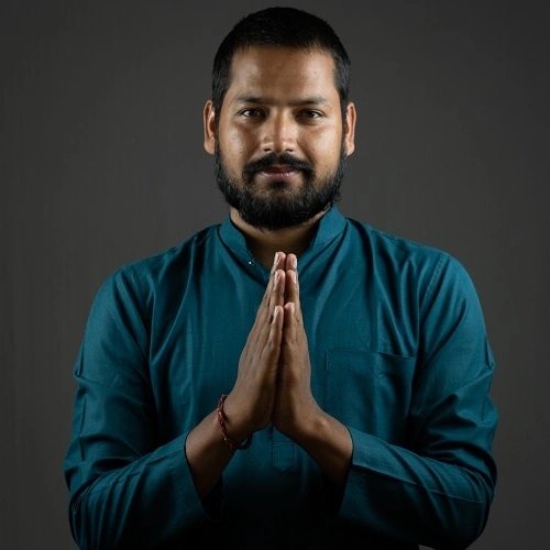 Rajeev Nautiyal - Hatha Ashtanga Yoga Teacher